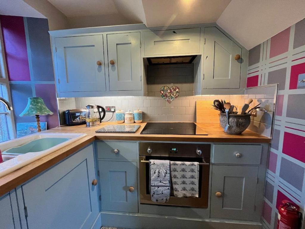 Quirky Highland Cottage With Stunning Views Fearn Lodge Eksteriør bilde
